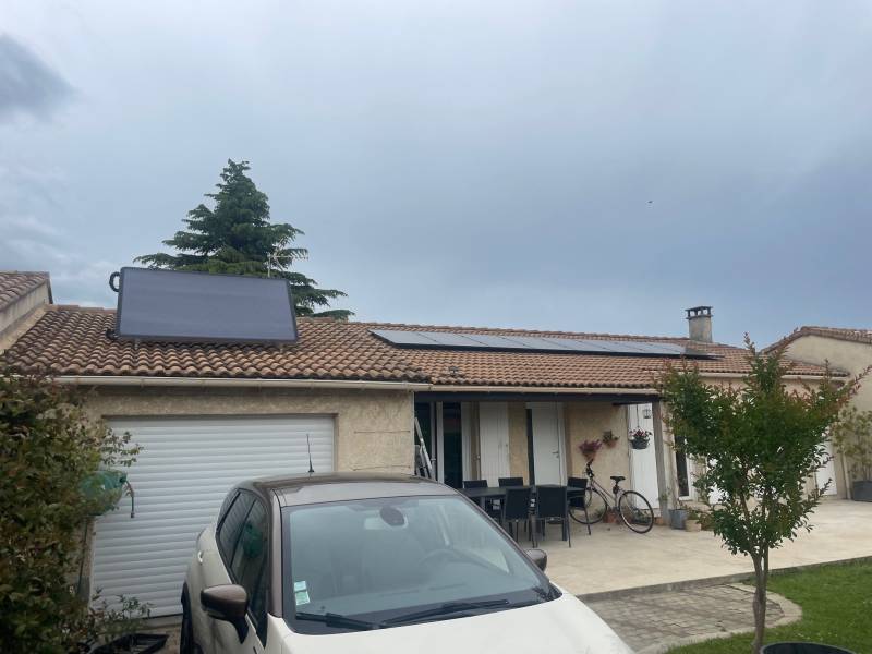 Installation de 8 panneaux photovoltaïques soit 3 kwc Maison individuelle à Pierrelatte